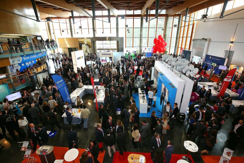 IDC Directions 2014 stands